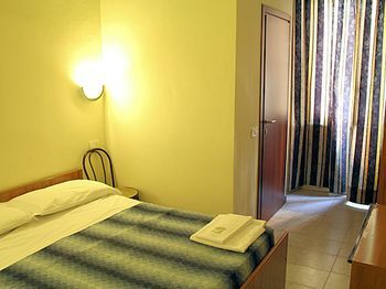 Hotel Leonardo Da Vinci *