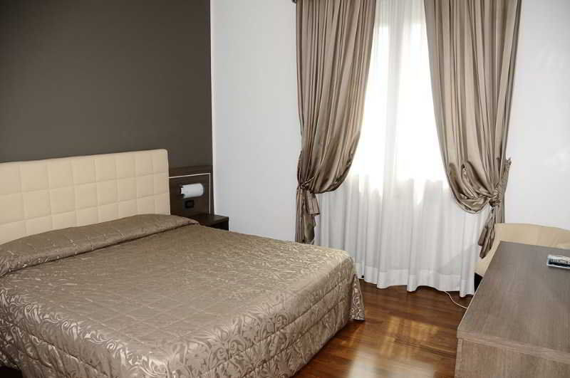 Palmanova Hotel Milan