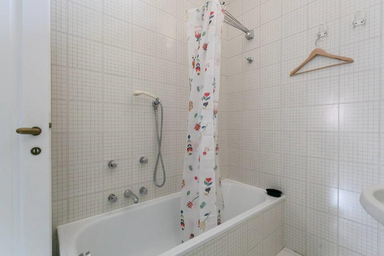 Amedei Int. 11 Apartment *