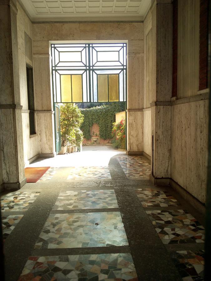 Guest house Center