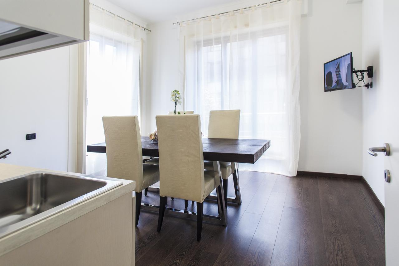 Hemeras Boutique Homes - Design In Center Apartment