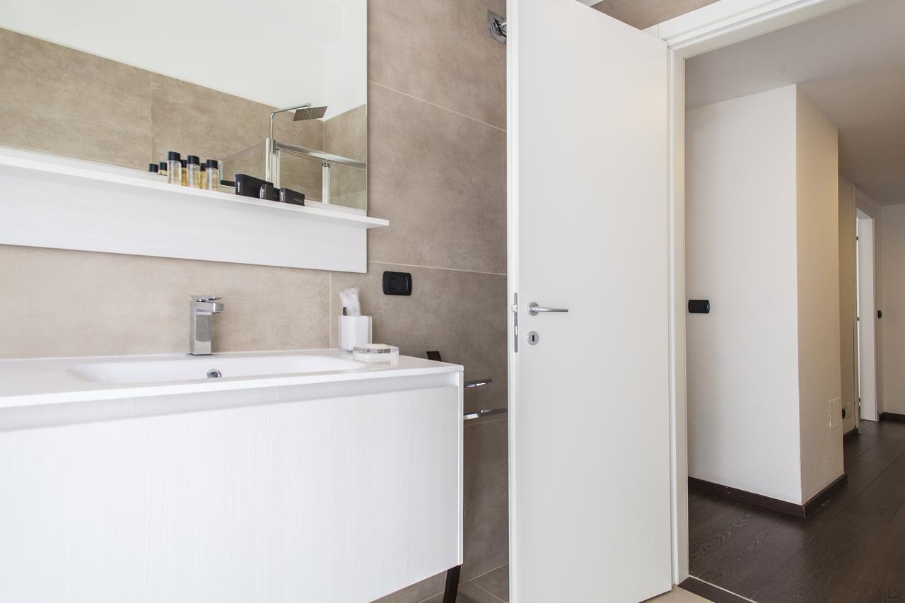 Hemeras Boutique Homes - Design In Center Apartment