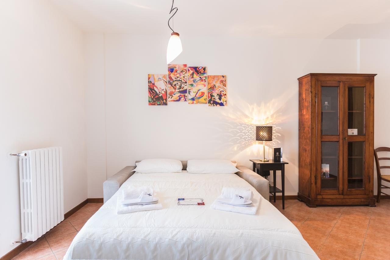 Apartment Hemeras Boutique Homes - Design Flats Near The City Center *
