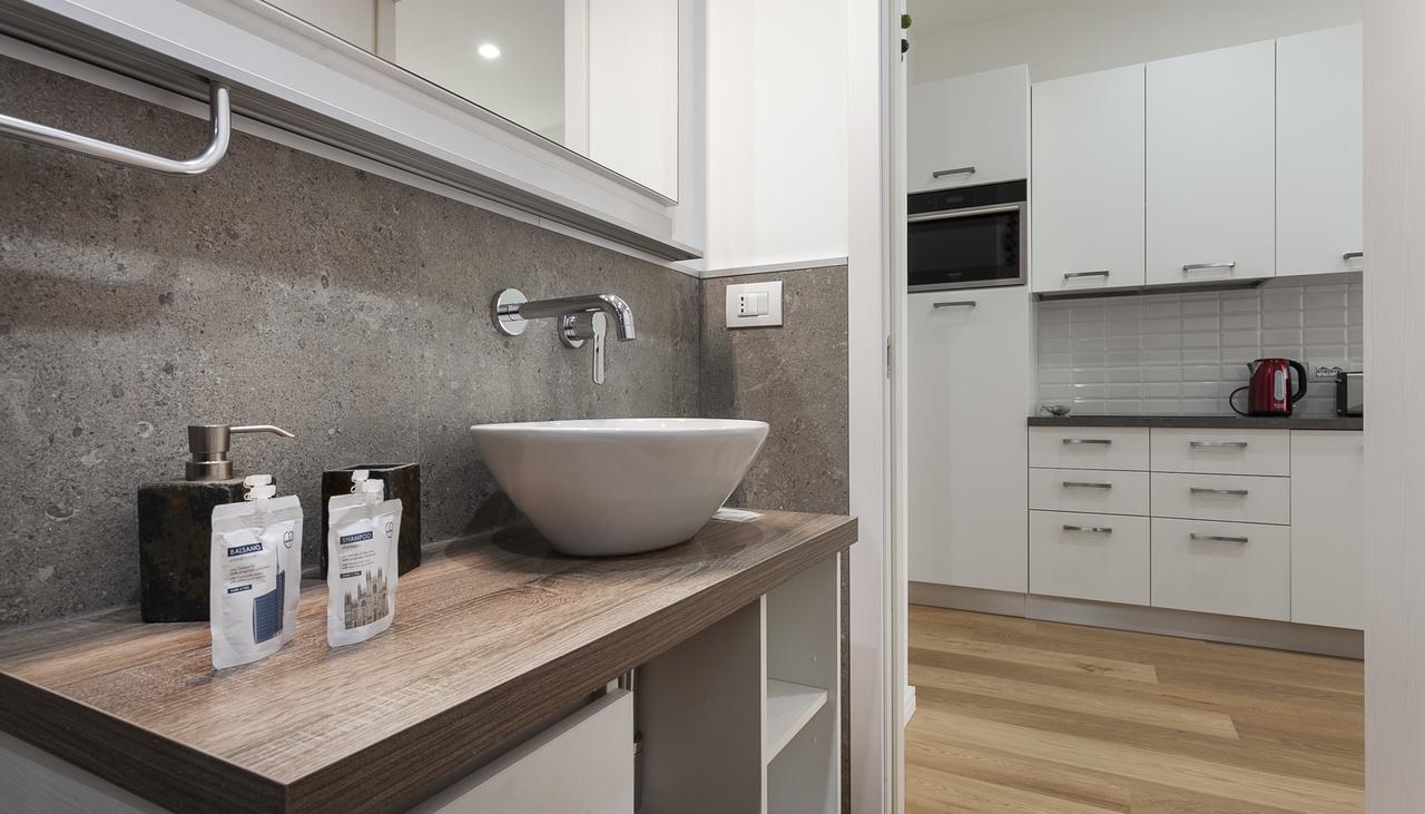 Italianway-segrino Apartment