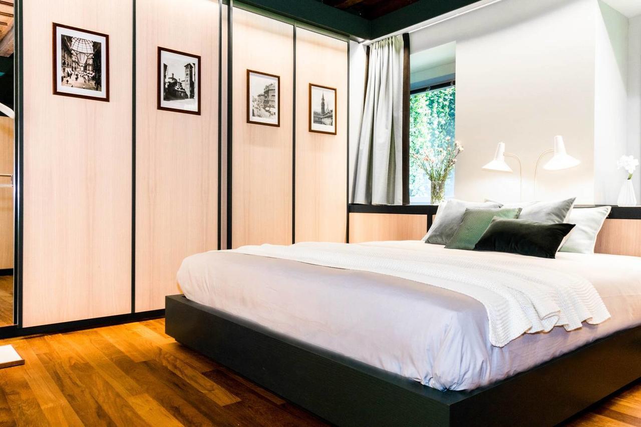 Joivy Luxurious For 4 Near Duomo And Galleria Vittorio Apartment
