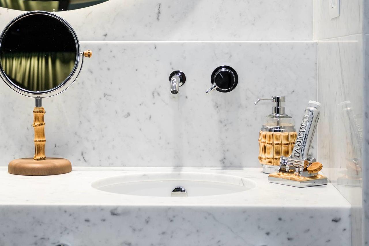 Joivy Luxurious For 4 Near Duomo And Galleria Vittorio Apartment