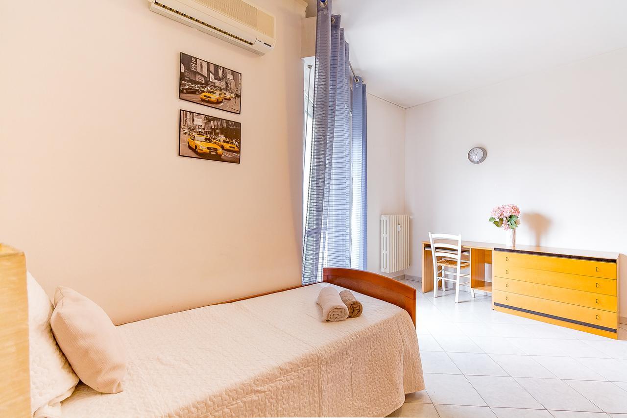 Alessia's Flat- Darsena Porta Genova M2 Apartamento *