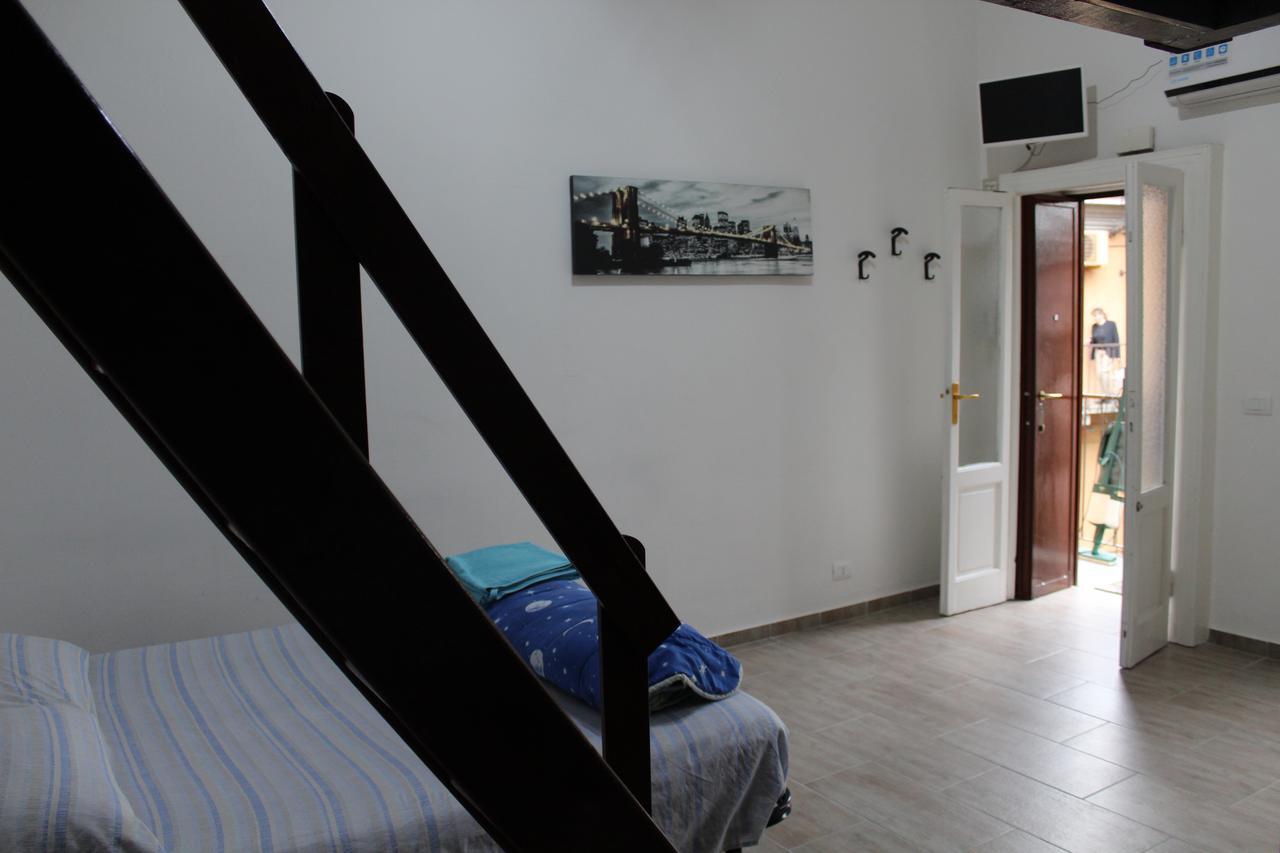 Apartment Da Ivano Navigli Milan