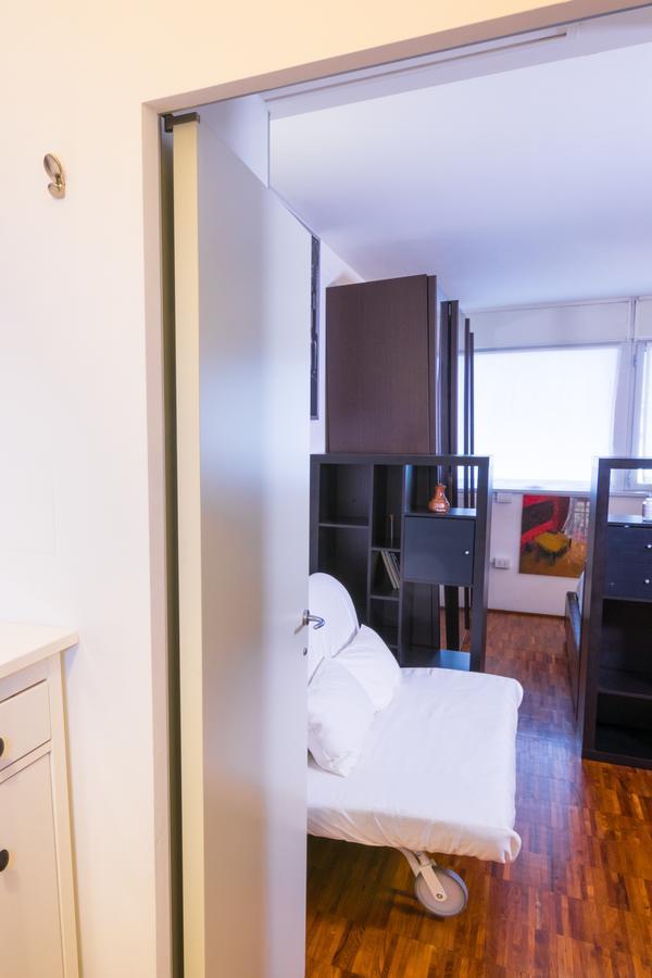 Via Nicastro Open Space Apartment Milan