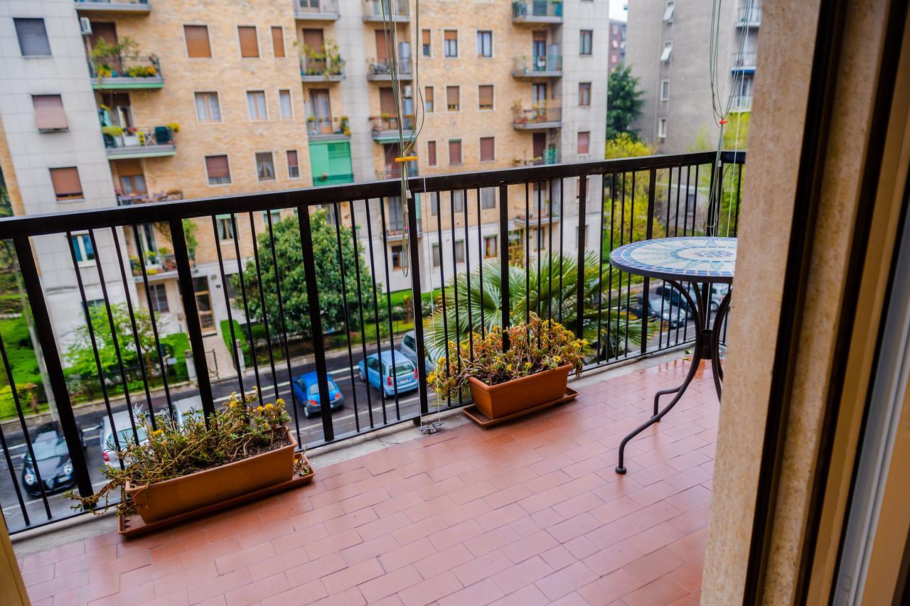 Lorenteggio Balcony Flat * Milan