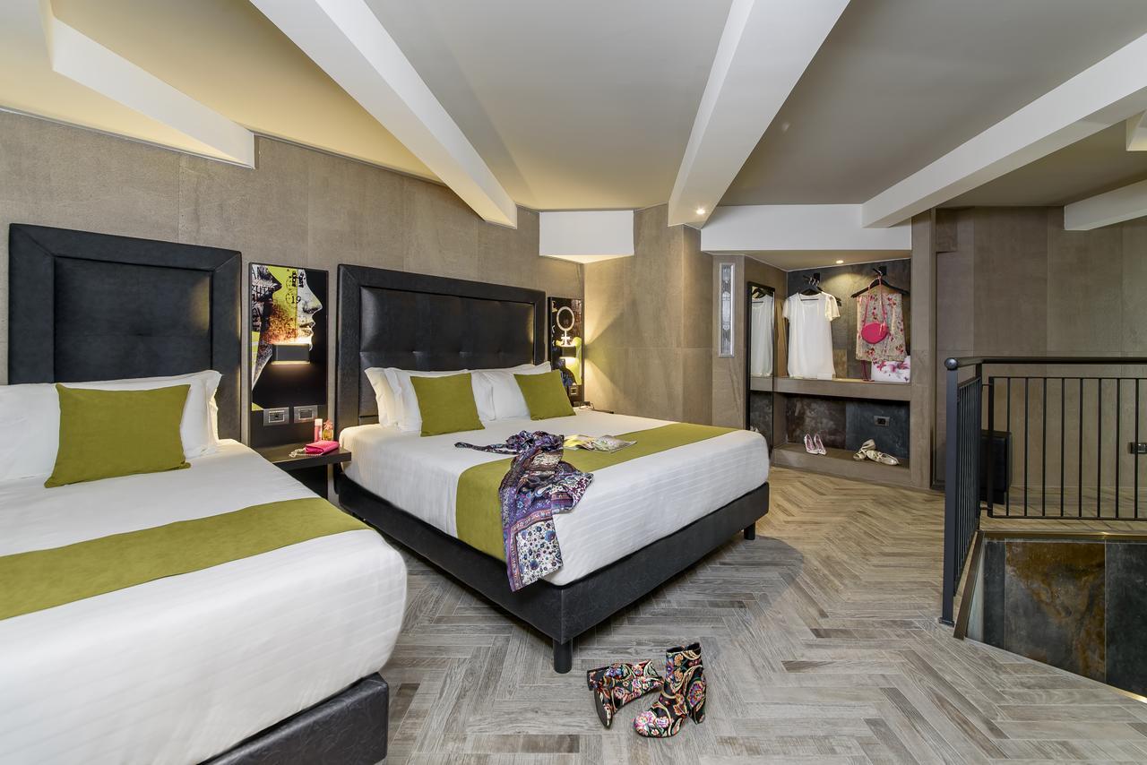 Hotel Just 4*