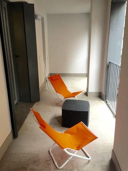 Center City Central Station Apartment *