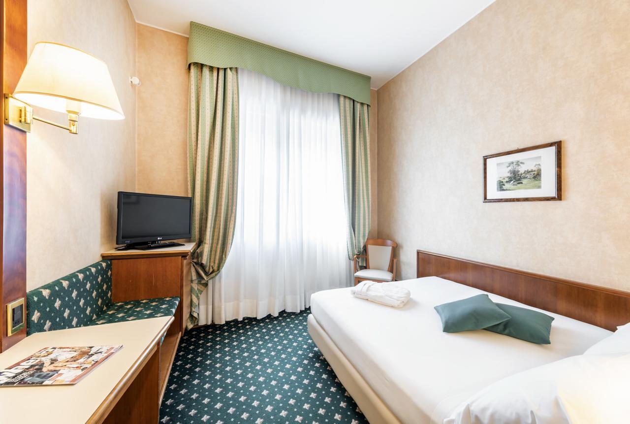 Ascot 4* Milan