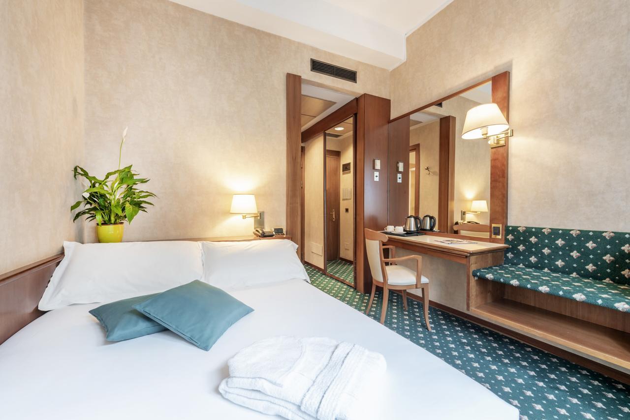 Ascot 4* Milan