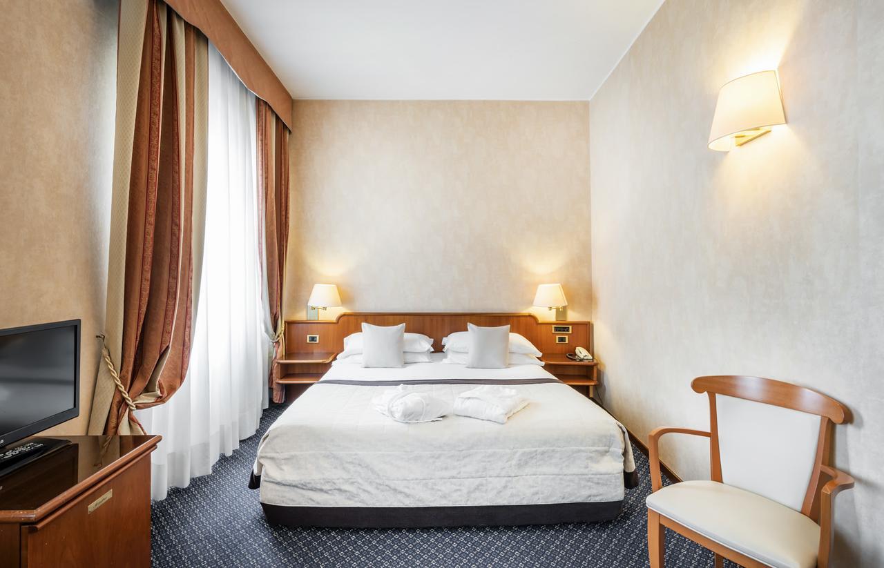 Ascot Hotel Milan