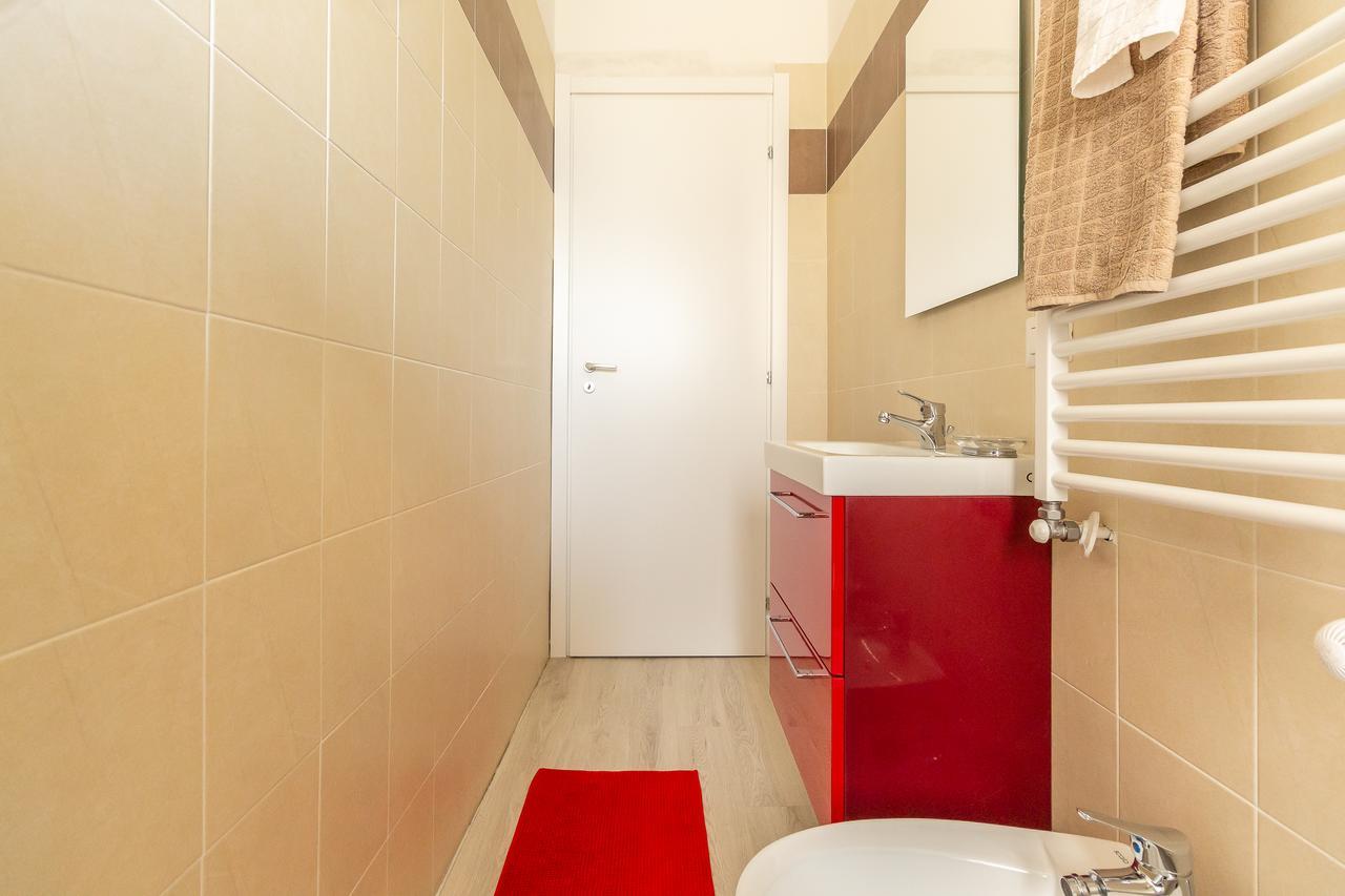 Apartamento Alessia's Flat- M3 Corvetto *