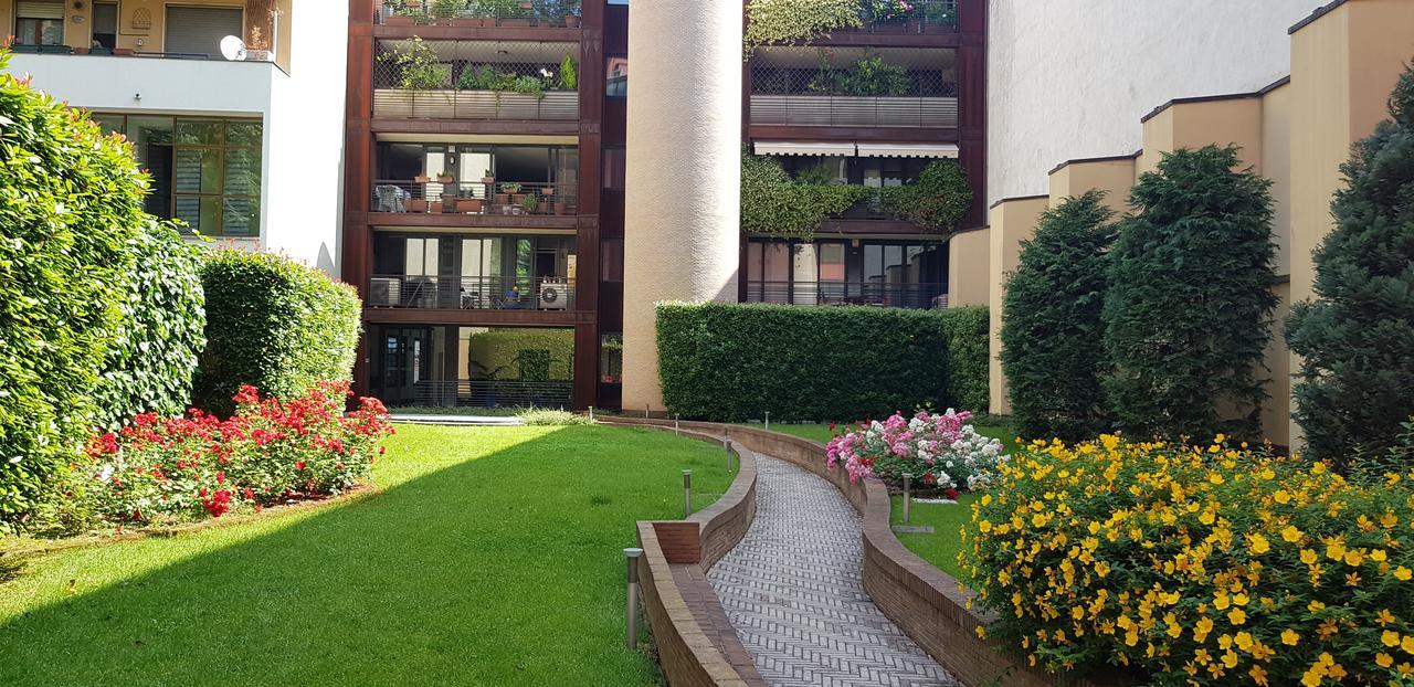 Apartment Madeleine - Di Charme Milan