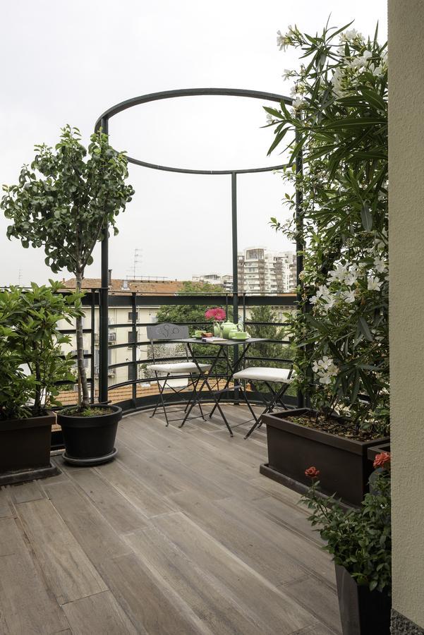 Life - Rentclass Poliuto Milan