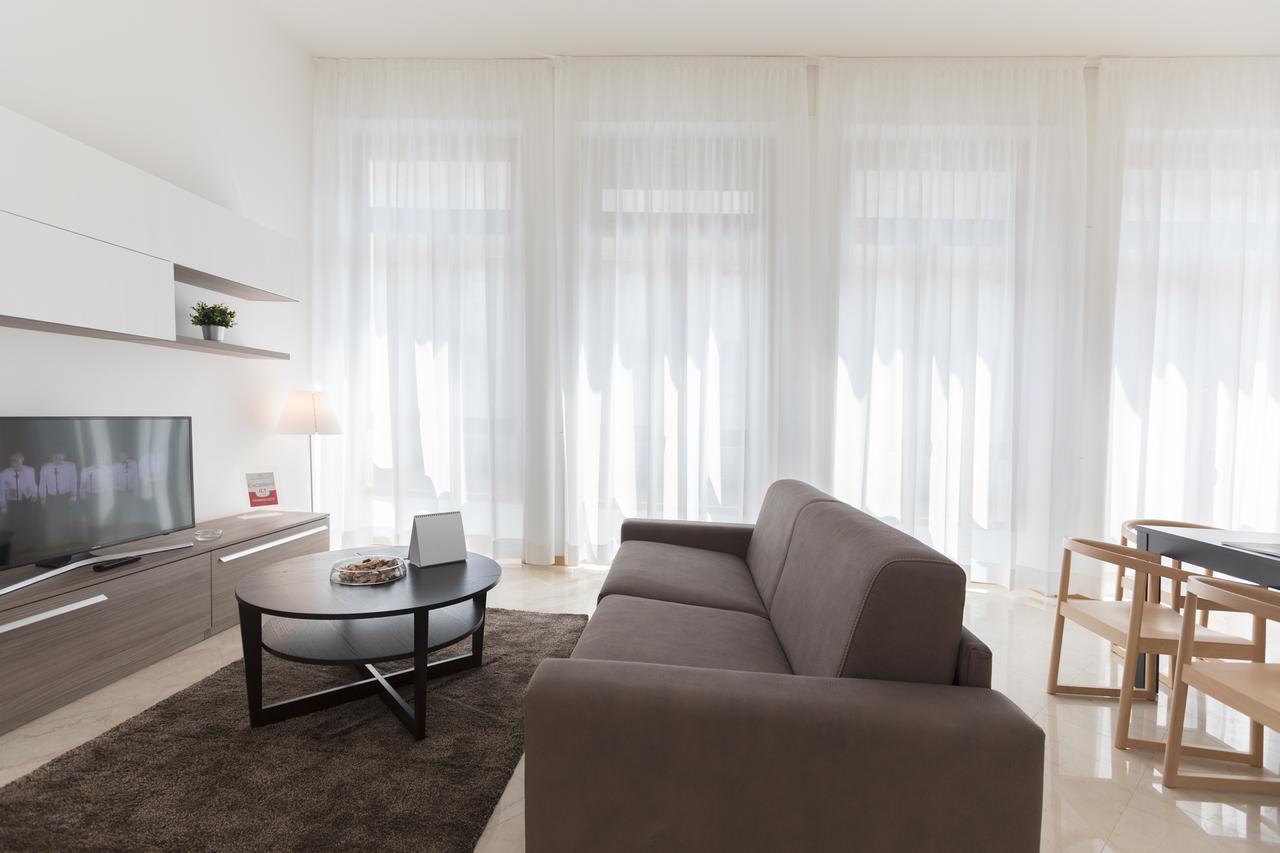 Hemeras Boutique Homes - Design Near Duomo Cathedral Apartment