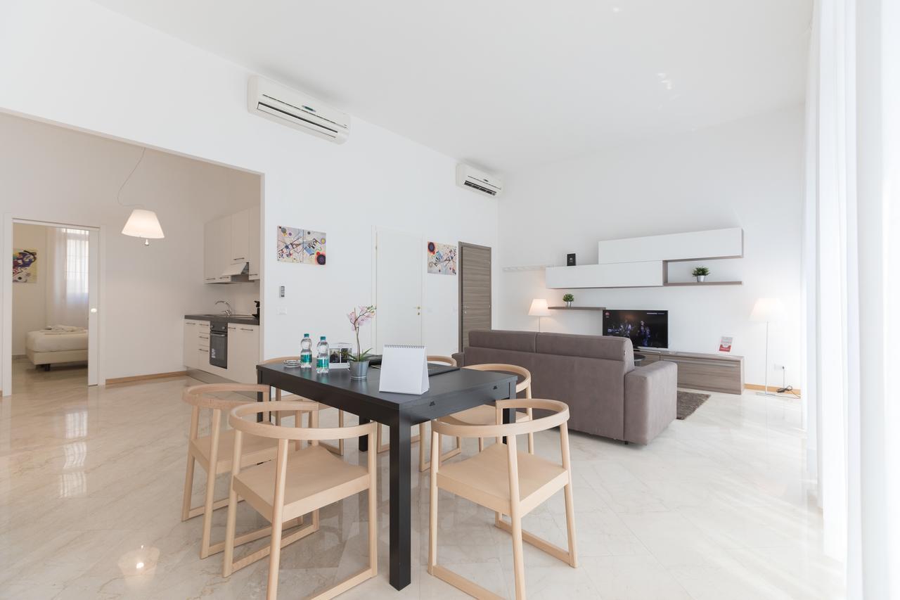 Apartment Hemeras Boutique Homes - Design Near Duomo Cathedral Milan