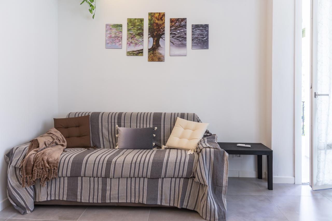 Apartment Business Balcony Flat Milan