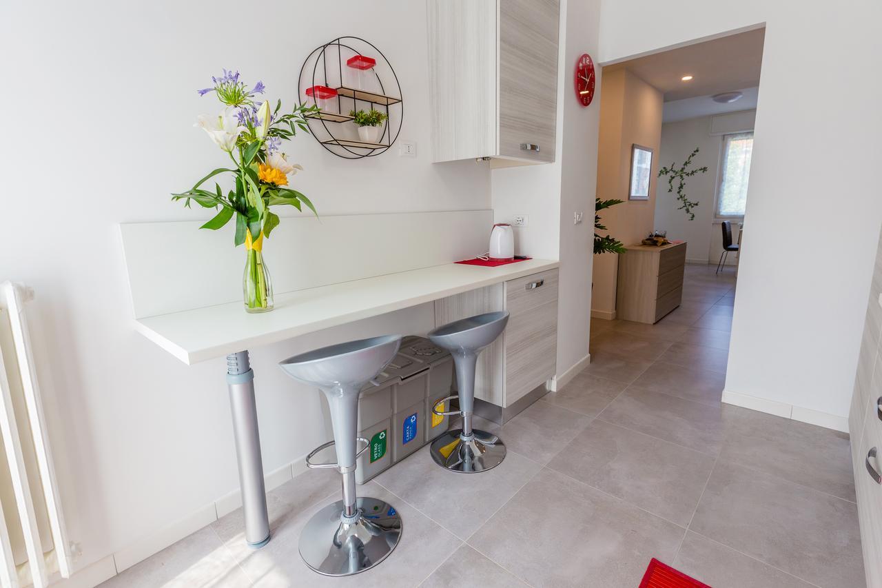Business Balcony Flat Apartment