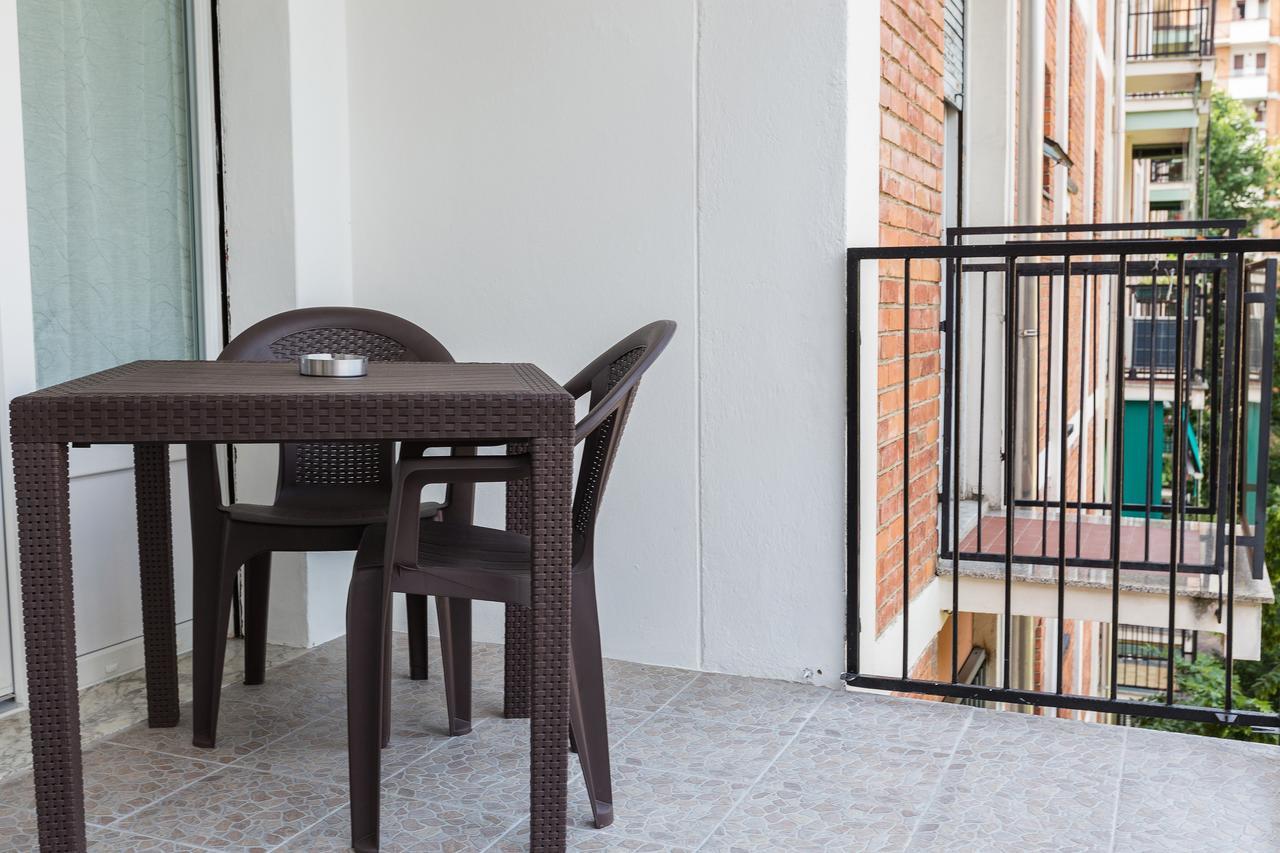 Apartment Business Balcony Flat Milan