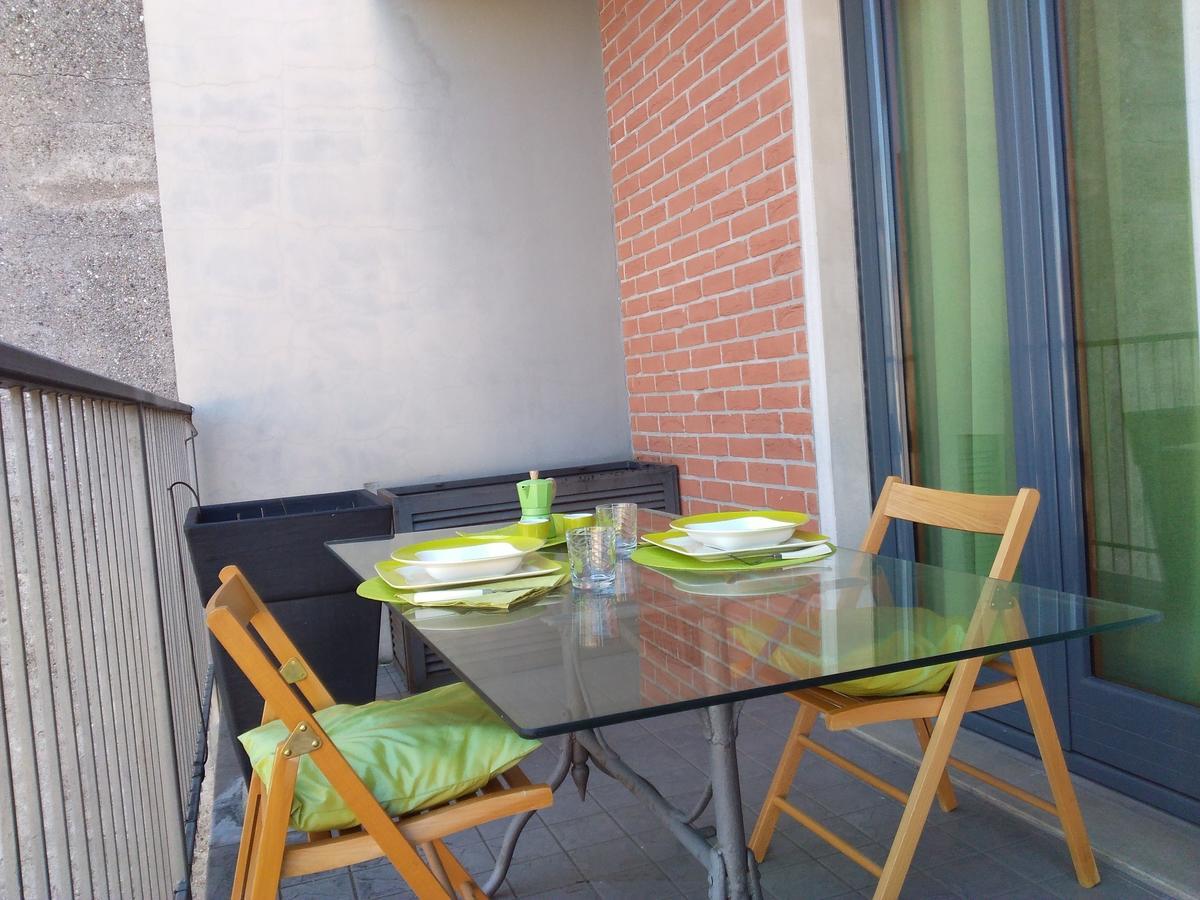 Apartment Kibilu - Via Vignola - Porta Romana - Universita Bocconi Milan