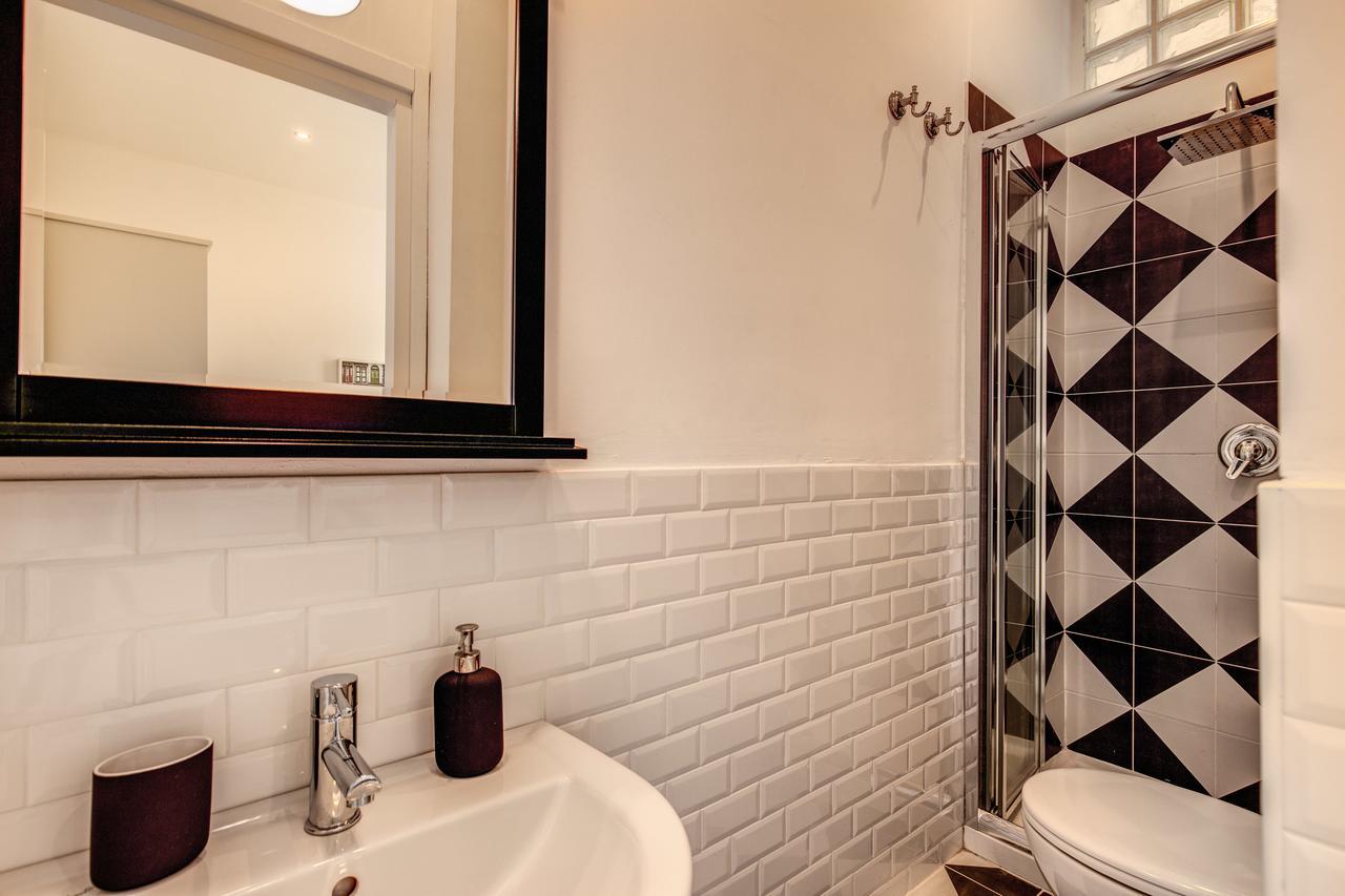 Apartment Loreto Charming Milan