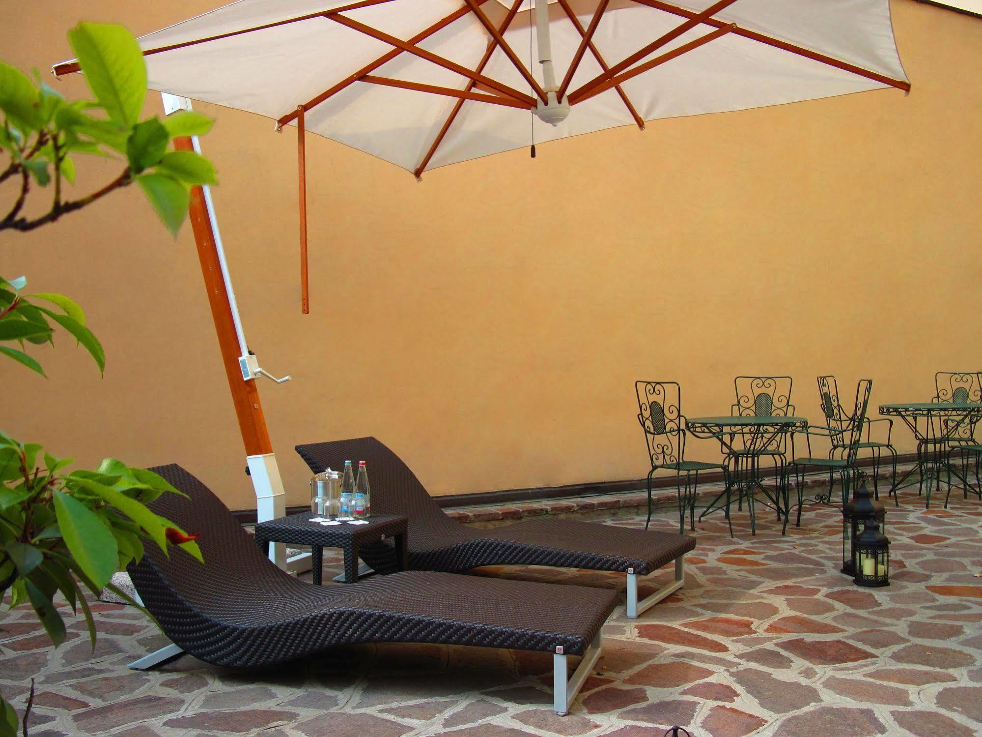 Residenza Delle Citta Aparthotel 4*