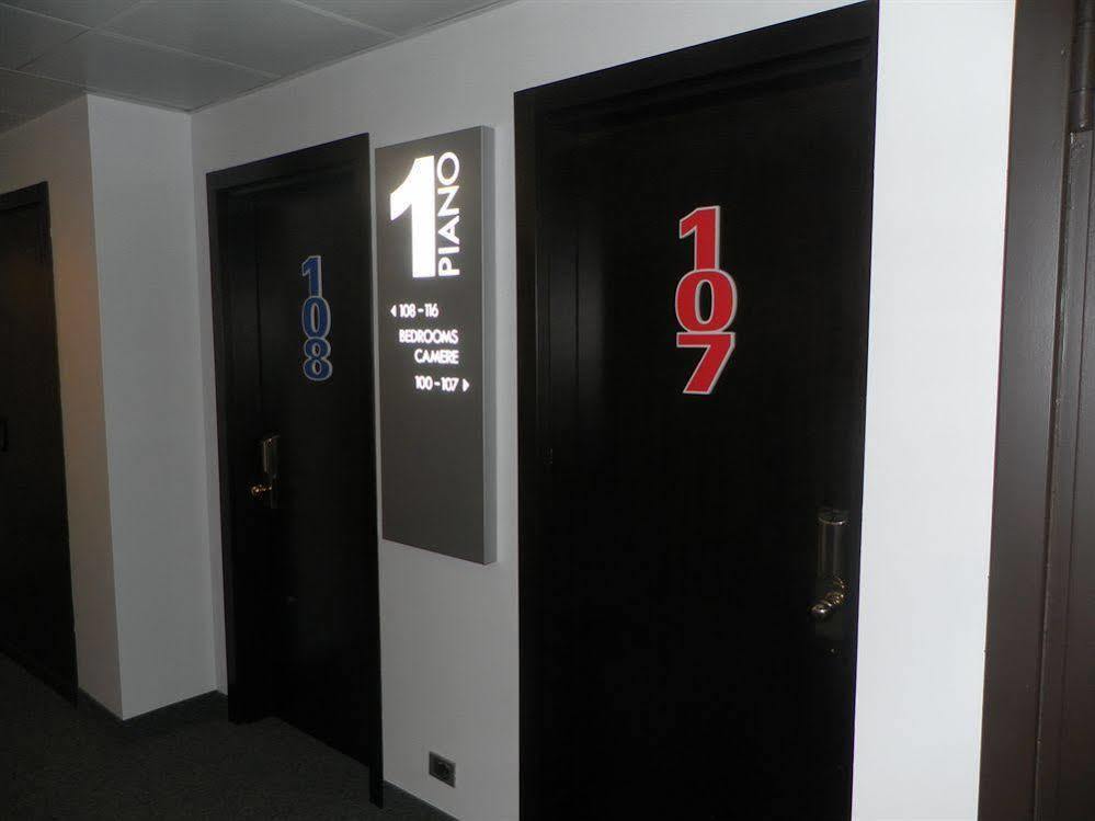 Ih Lorenteggio Hotel Milan