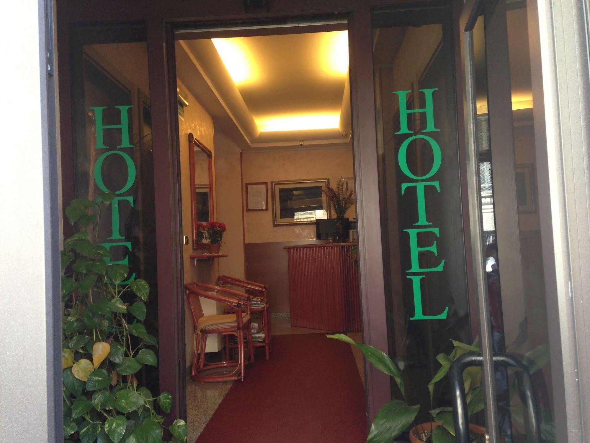 La Caravella Hotel Milão