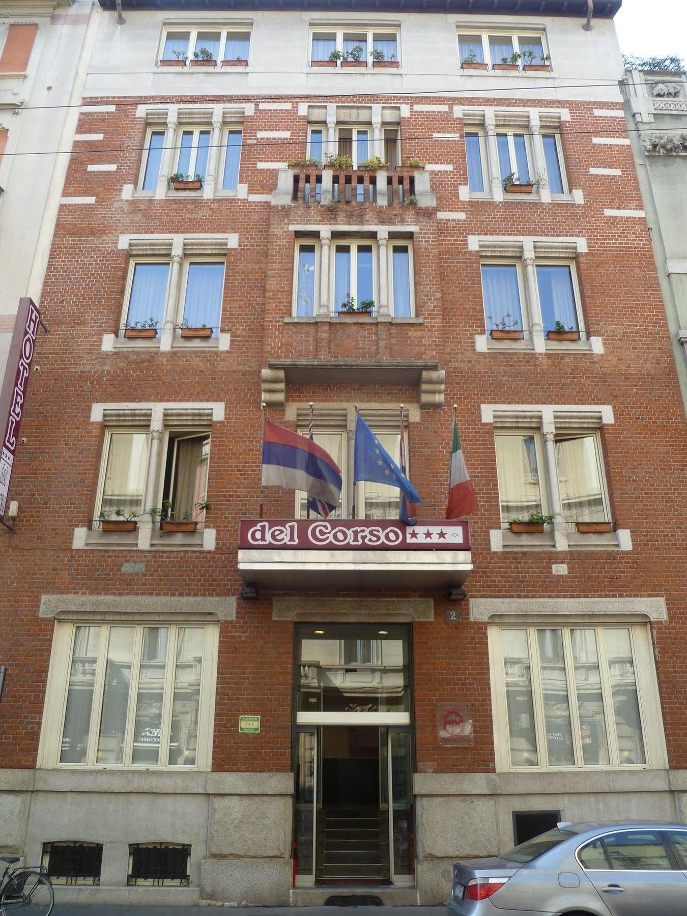 Del Corso 3* Milan