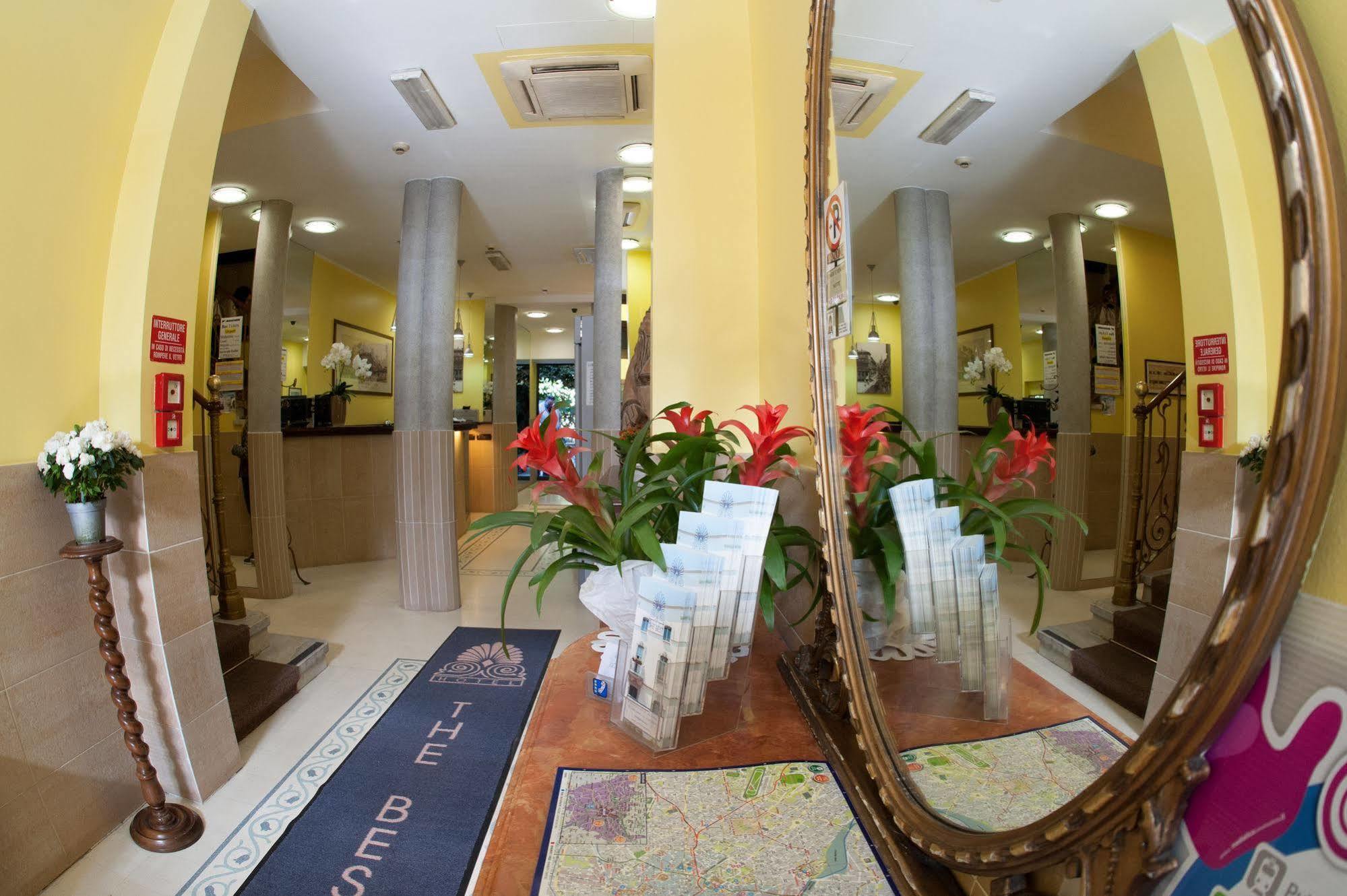 The Hotel 2*