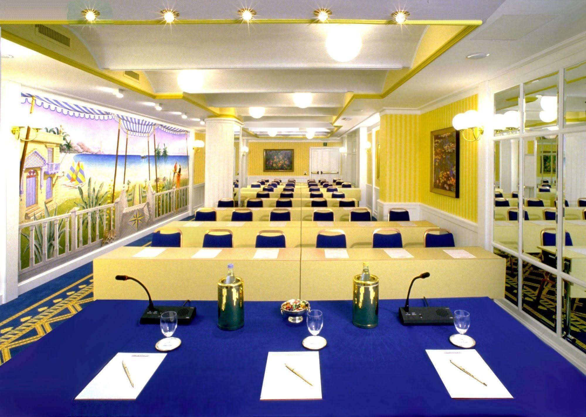 Hotel Capitol Milão