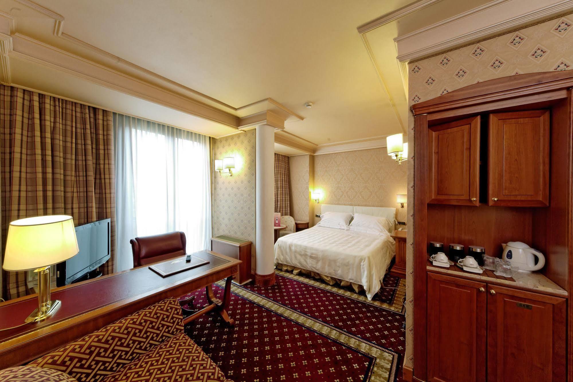 Hotel Capitol Milão
