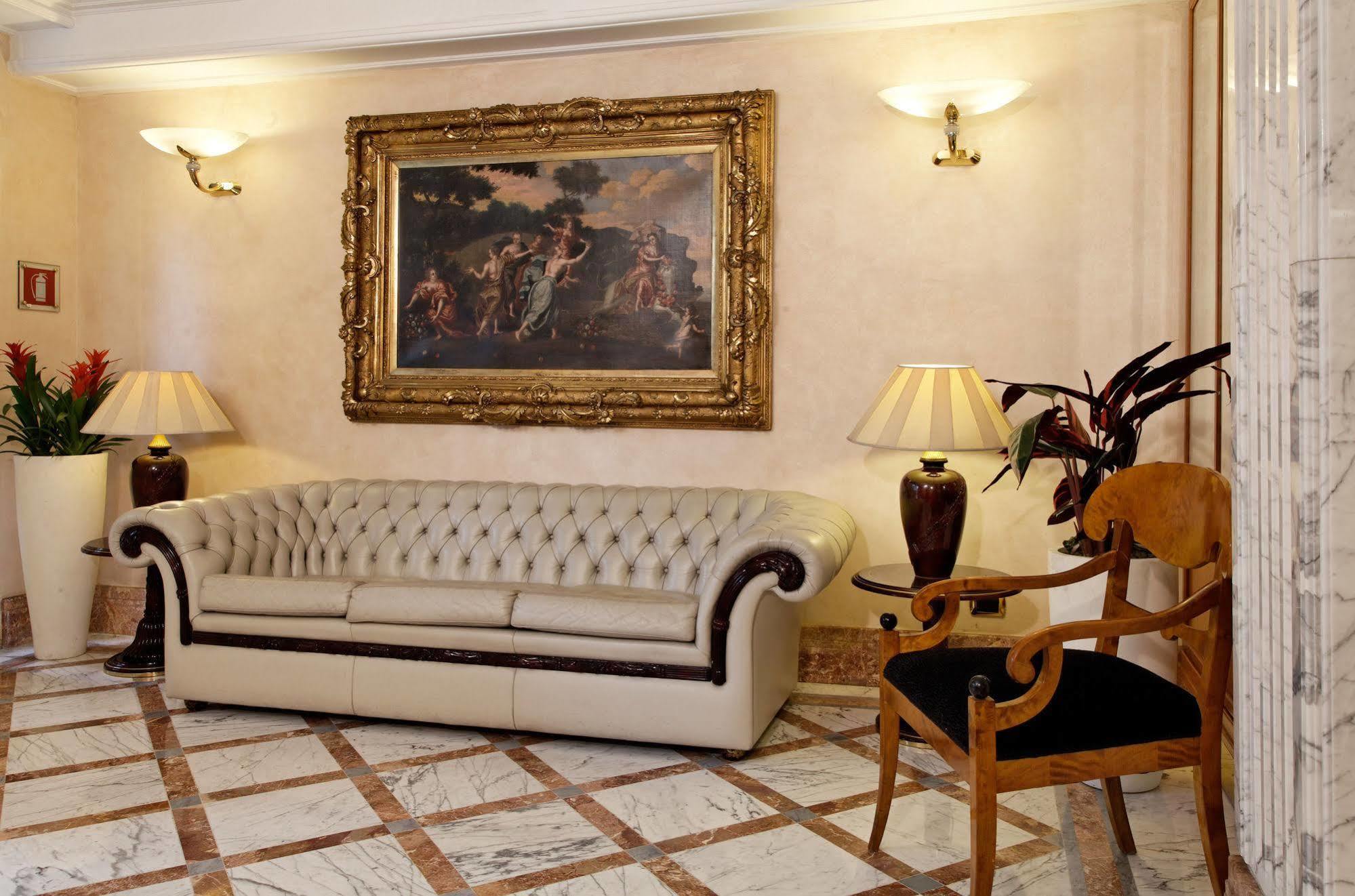 Hotel Capitol Milão