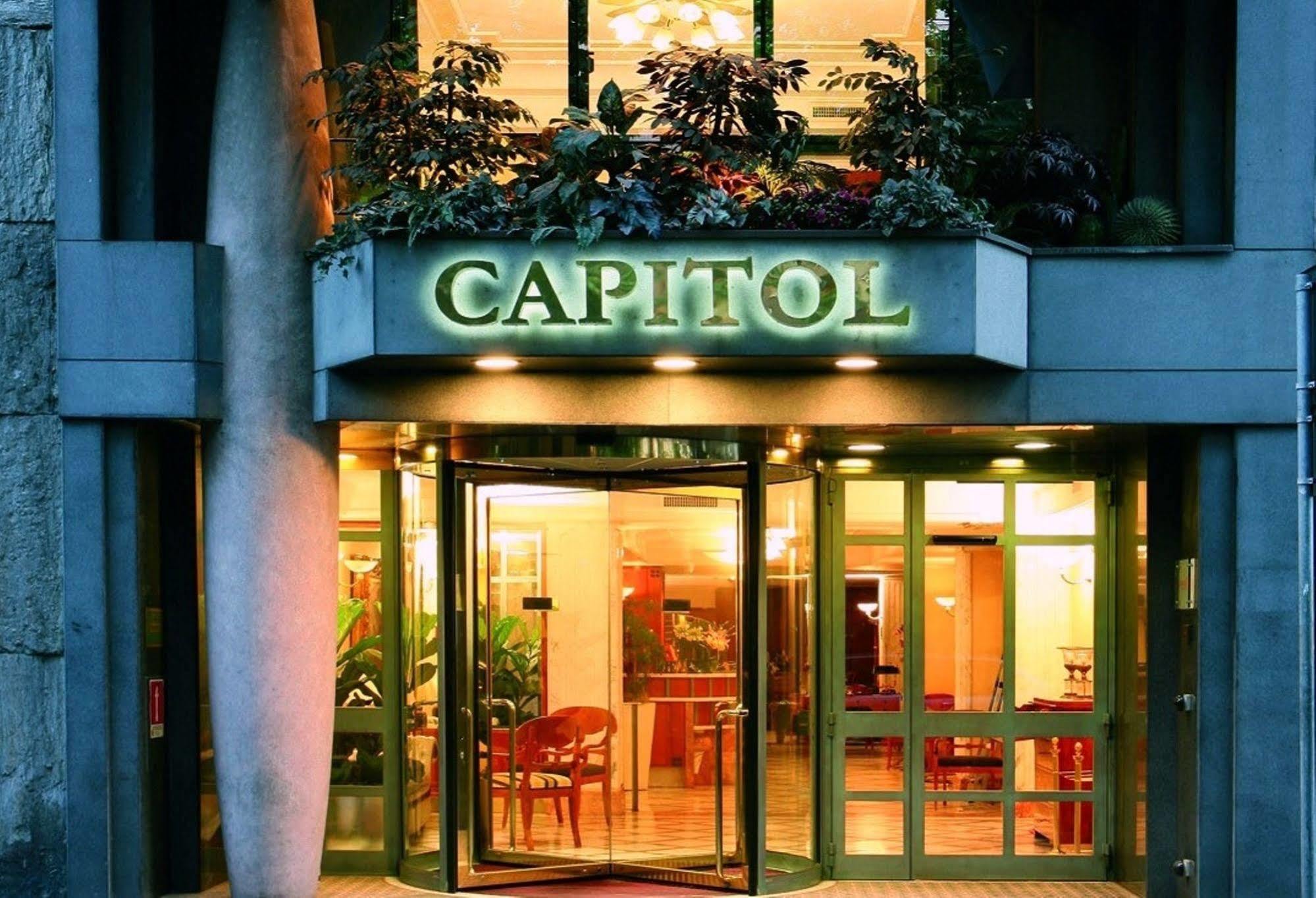 Hotel Capitol 4*