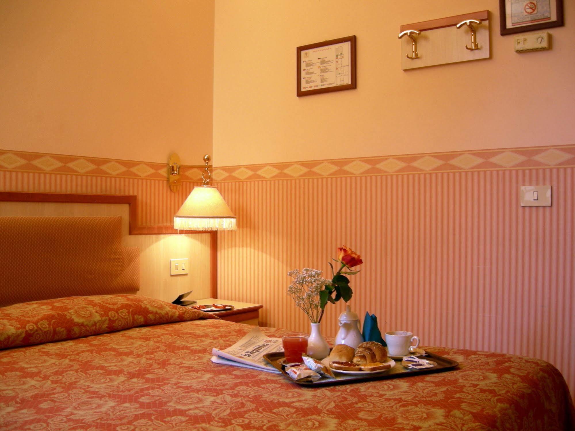 Hotel Buenos Aires Milan