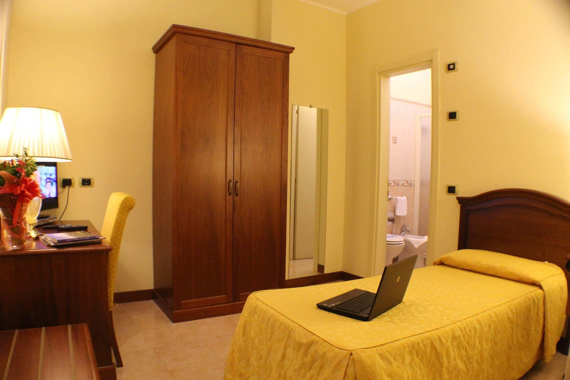 Certosa 3* Milan