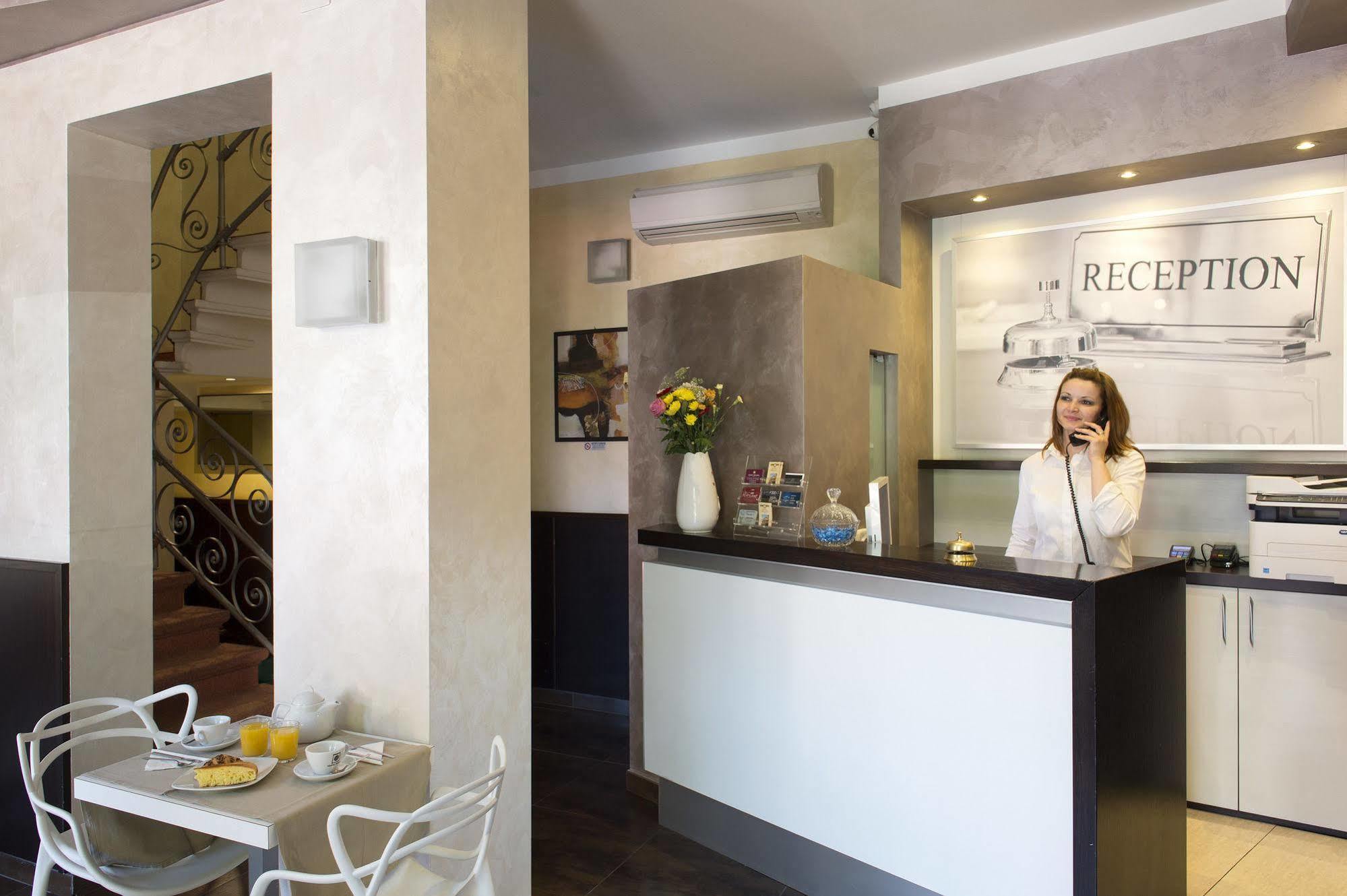 Delizia Hotel 2*