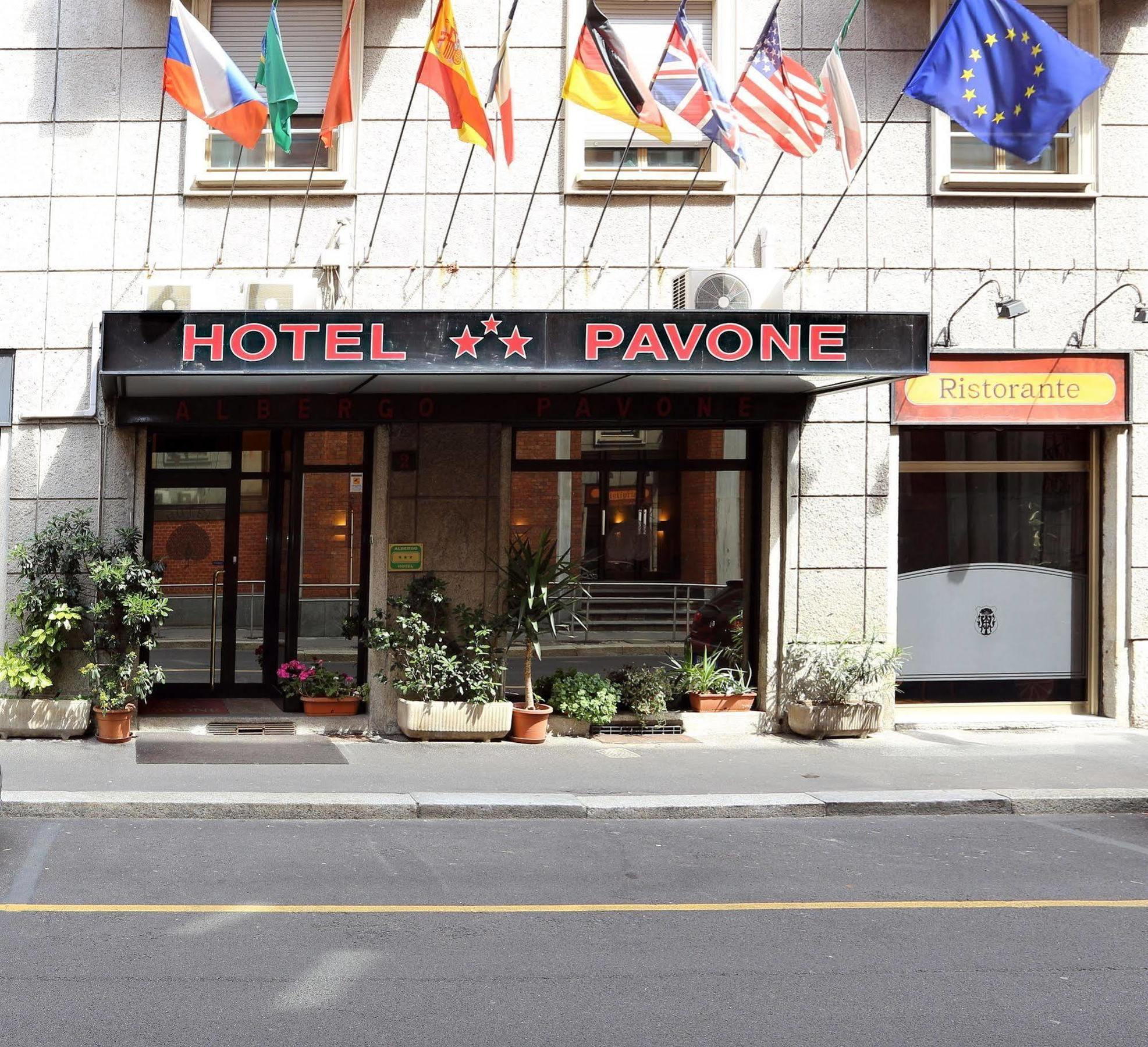 Pavone Milan
