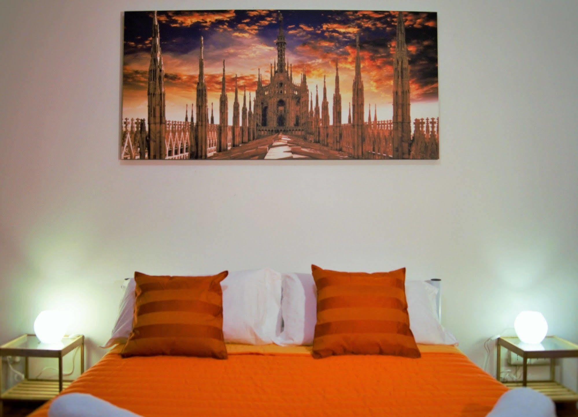 Foresteria Lombarda By Max * Milan