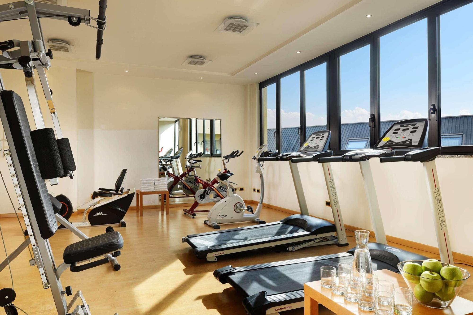 Hotel Unaway & Linea Uno Milan