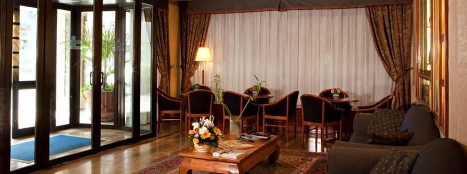 Hotel Unaway & Linea Uno Milan