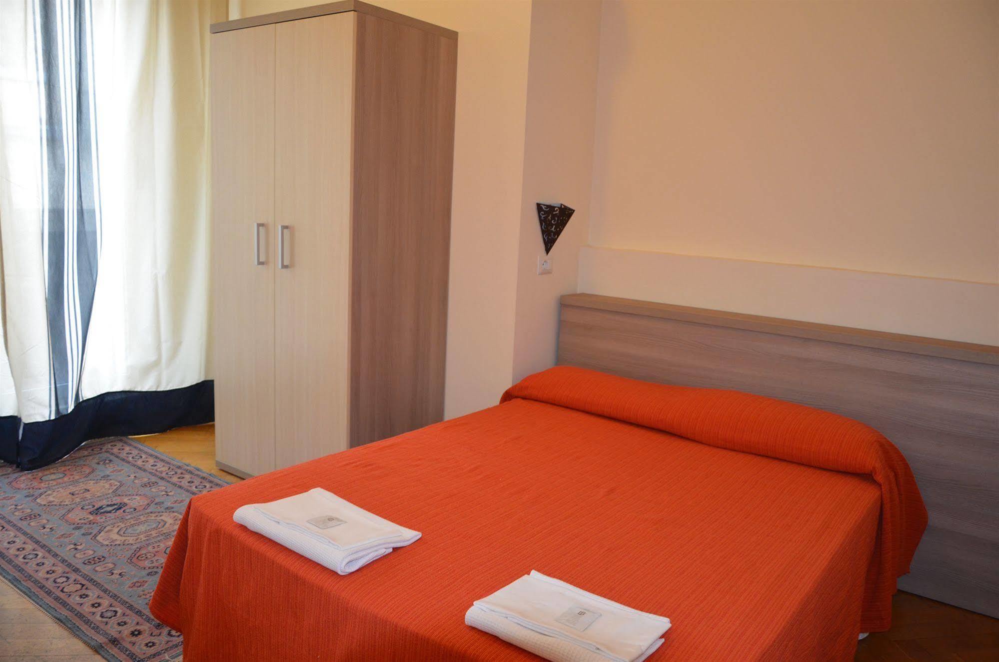 Cheta Guest house