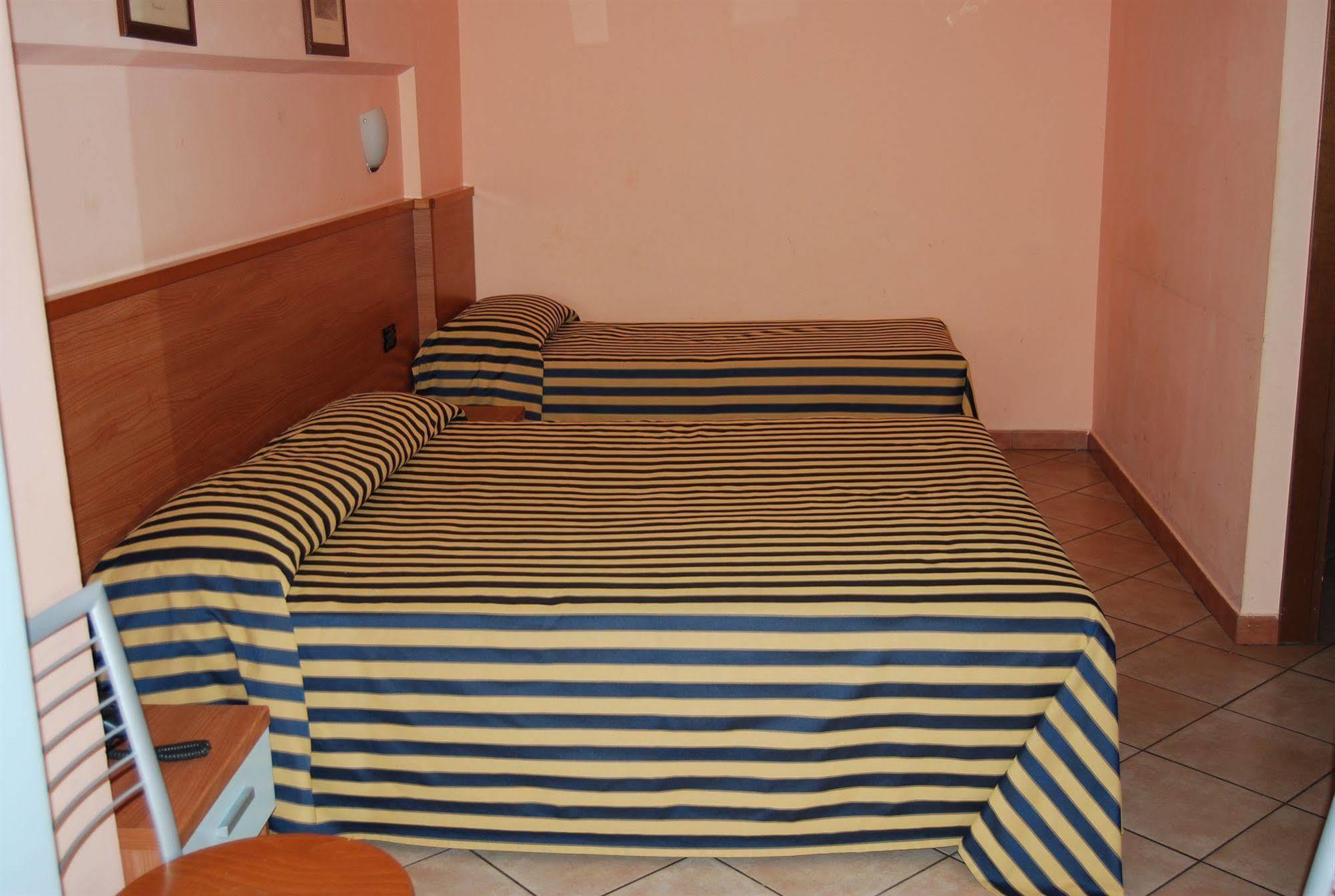 Hotel Salerno 3*