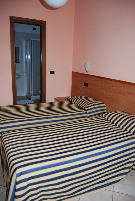 Salerno Hotel Milan
