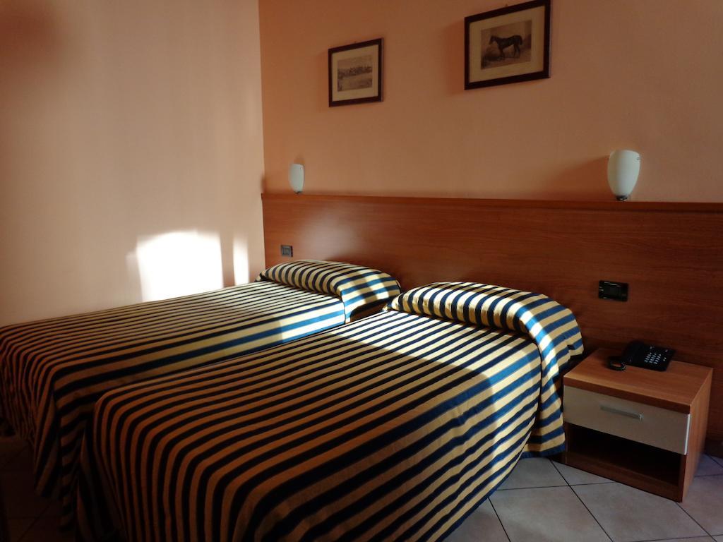 Salerno Hotel 3*