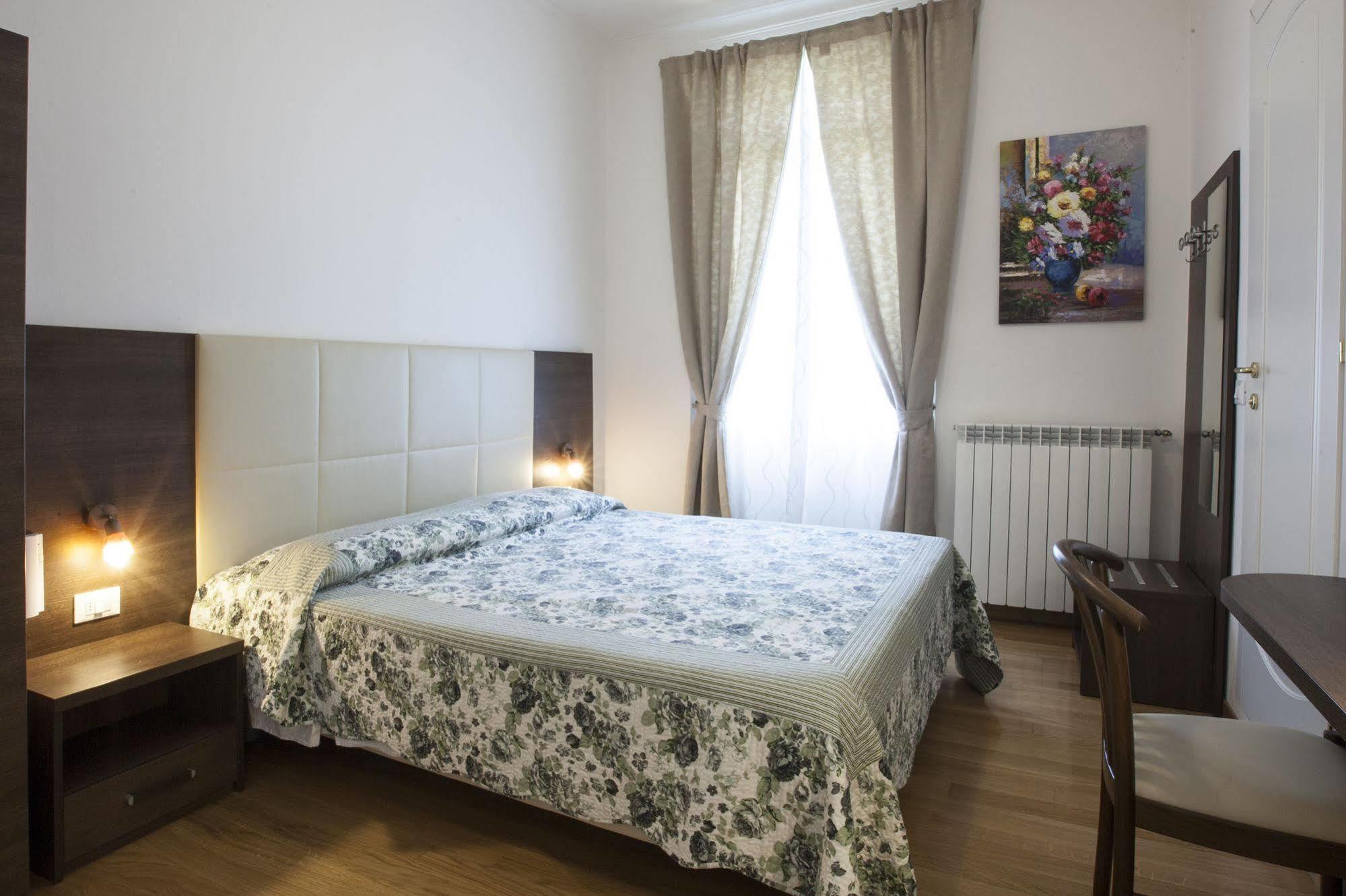 Amalfi 2* Milan